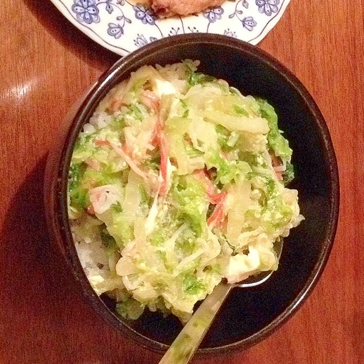 ヘルシー☆白菜とカニカマの卵とじ丼